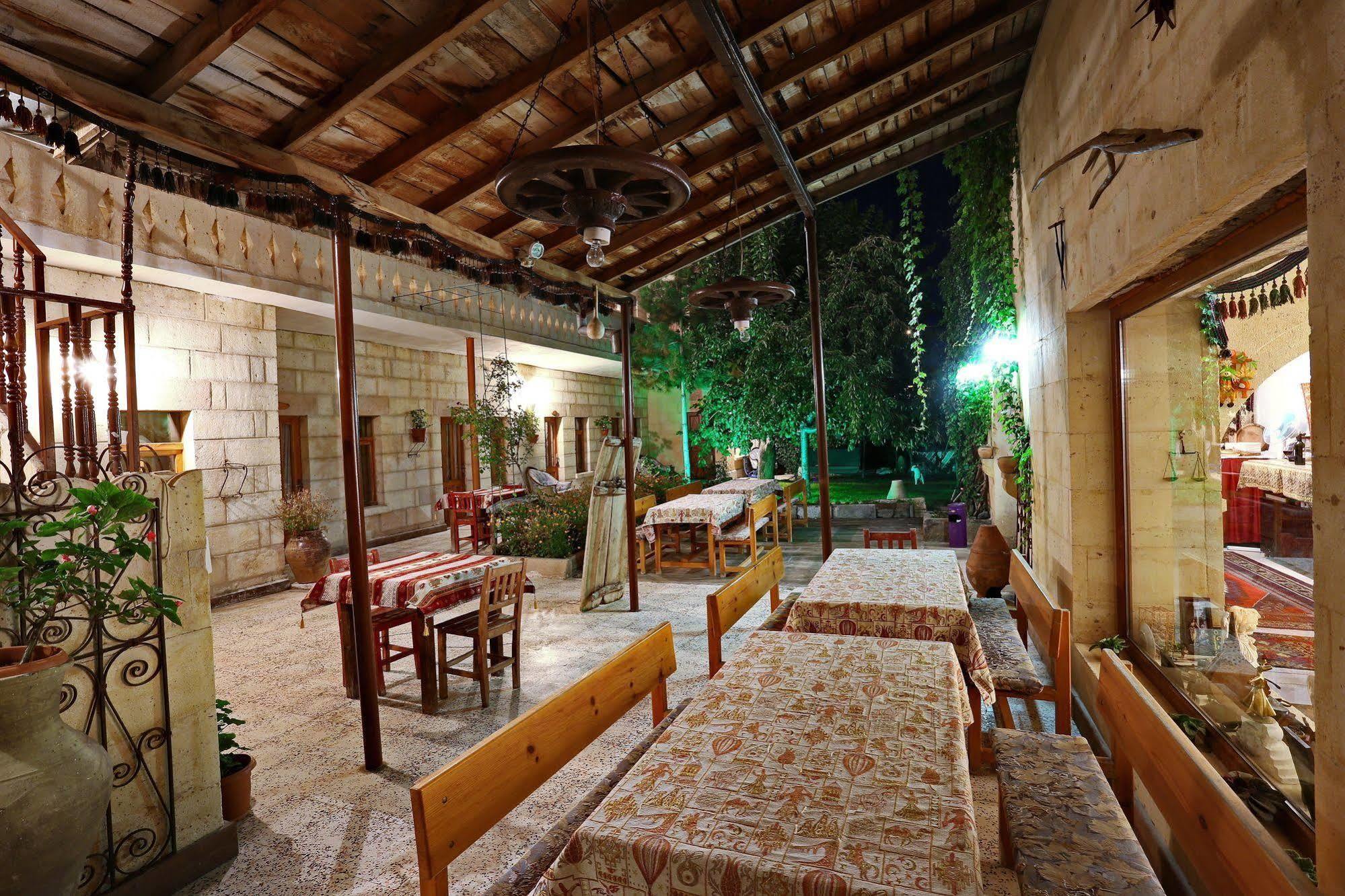 Anatolia Raymonde Cave House Hotel Üçhisar Kültér fotó